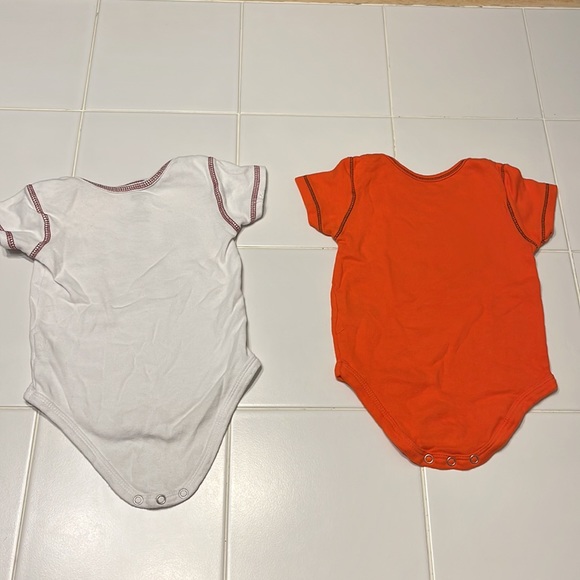 Cleveland Cavaliers and Cleveland Browns, 12 month, onesies - Picture 6 of 7
